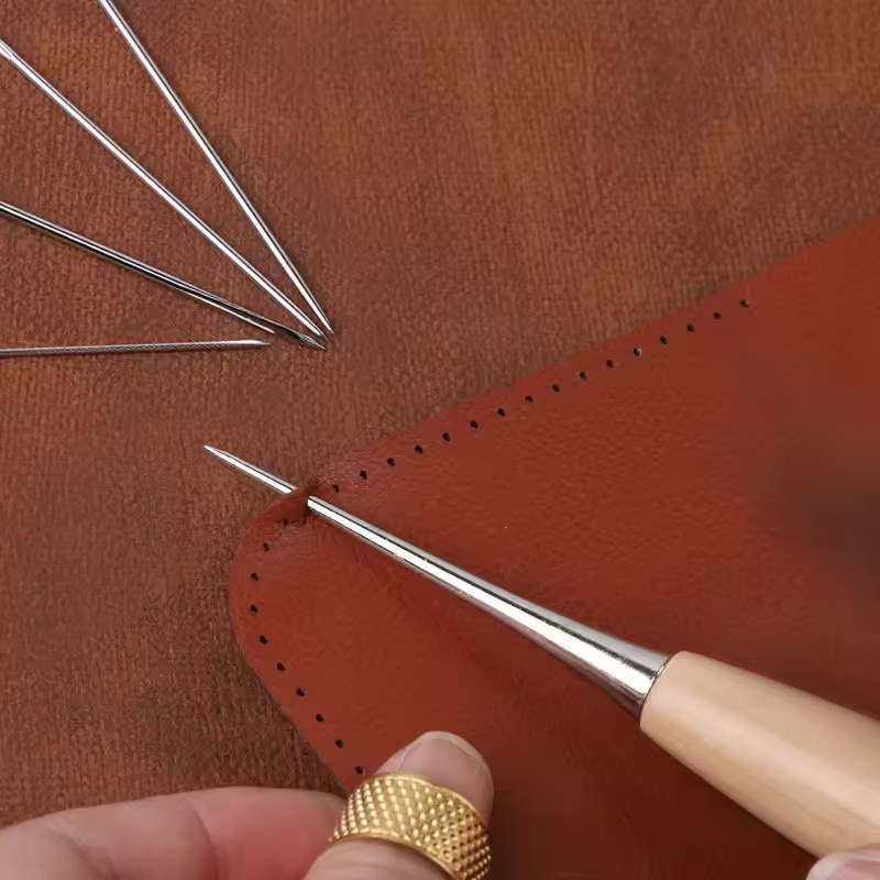 13-częściowy zestaw do szycia  – Leatherwork Tool Kit recenzja i cena